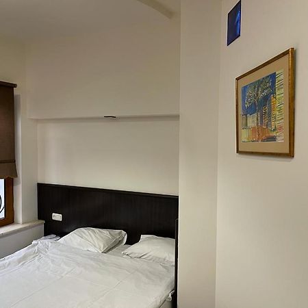 Yerevan Hostel Екстериор снимка