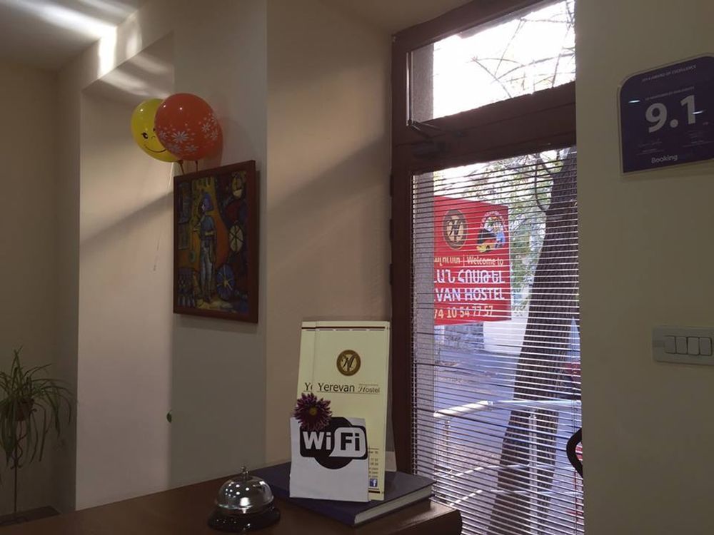Yerevan Hostel Екстериор снимка